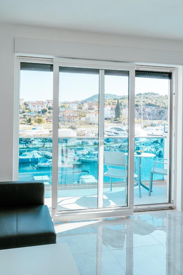 Blue Marina Apartments 外观 照片