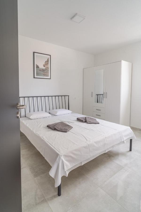 Blue Marina Apartments 外观 照片