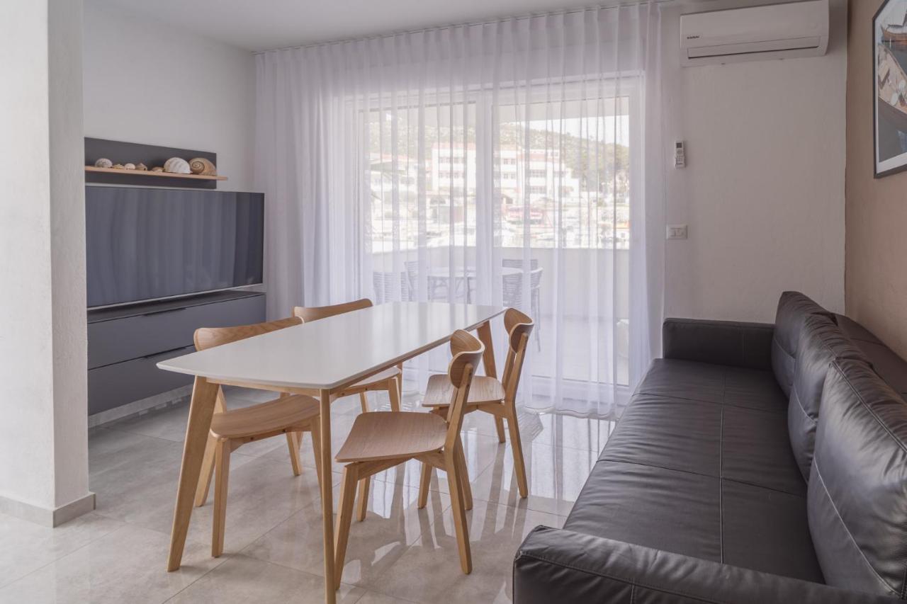 Blue Marina Apartments 外观 照片